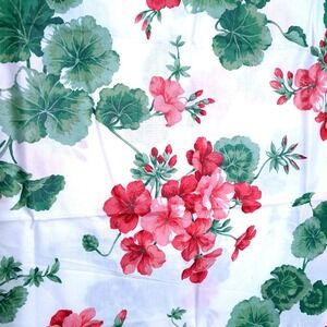Vintage Concord‎ Fabrics Geranium Floral Cotton Fabric 1 yard Pink Red Green